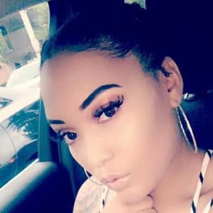 Meet your Posher, Renae